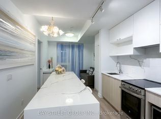 100 Queen St E #2911, Toronto, ON M5C 0B5