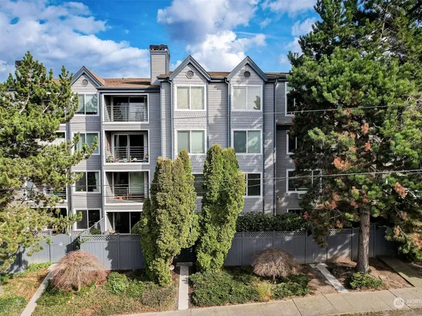 3636 14th Avenue W #302, Seattle, WA 98119