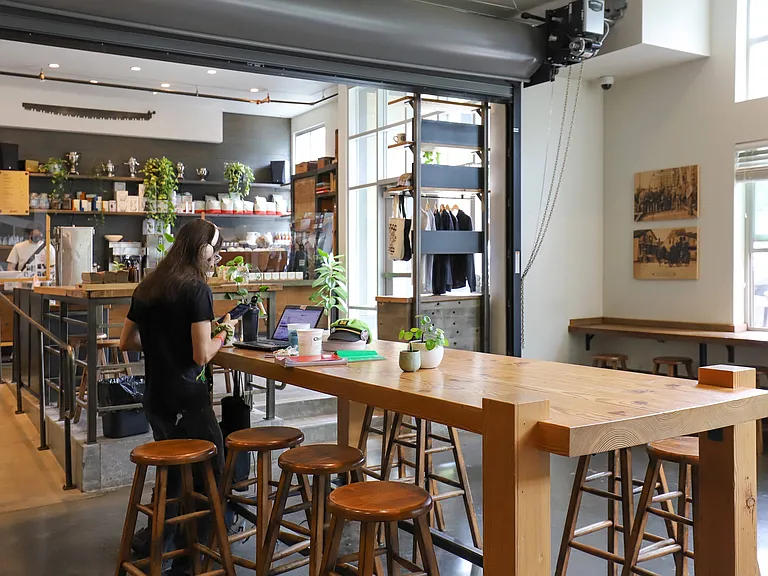 Coffee Shop