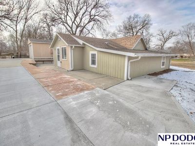 24133 Crown Point Ave, Valley, NE, 68064