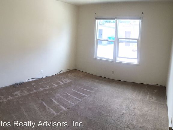 5th image of 151 Oak Ave APT 7