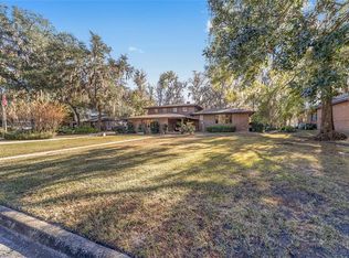 6015 SW 36th Way, Gainesville, FL 32608