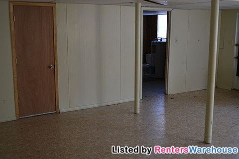 5th image of 605 Zinnia Dr