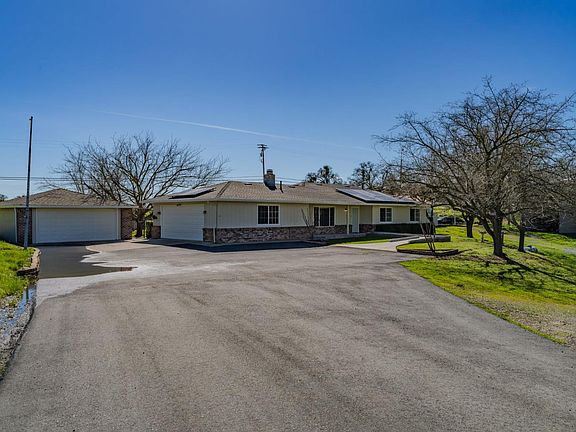 4th image of 3290 Dry Creek Rd