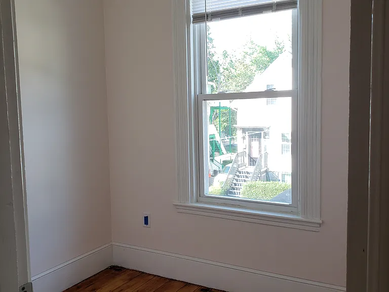 16 Marcella St — Photo 20