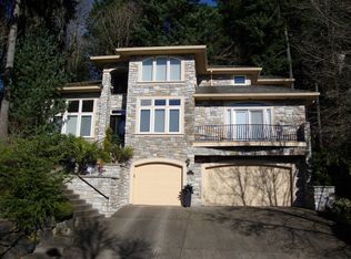 7 Mountain View Ln, Lake Oswego, OR 97035