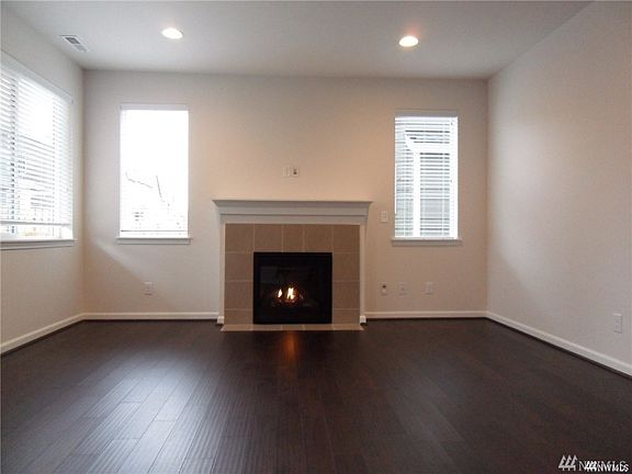 3rd image of 4424 31st Ave SE