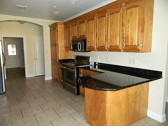 3rd image of 219 Terra Cane Dr