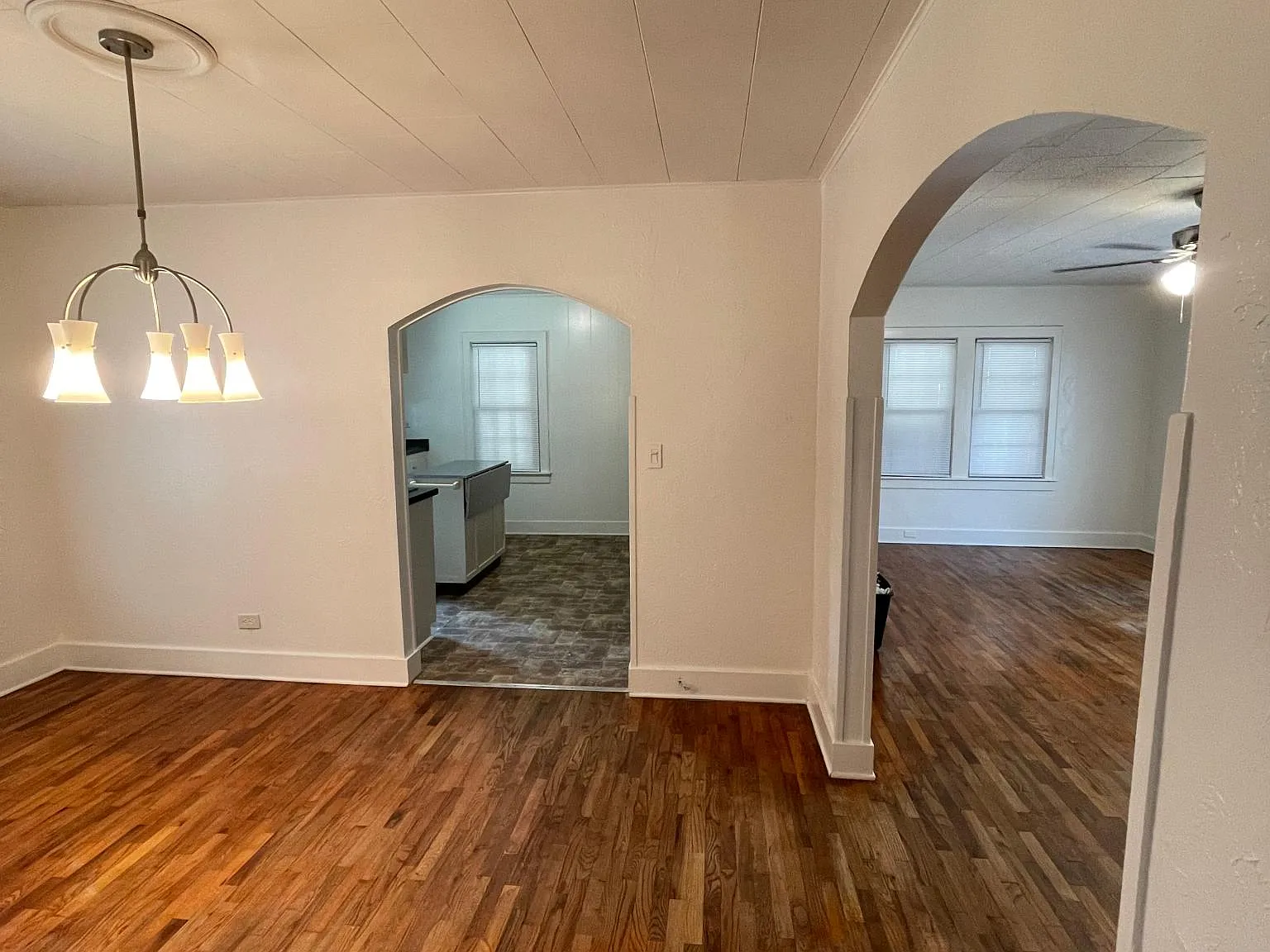 2 bed, 1152 sqft, $1,000 — Photo 2