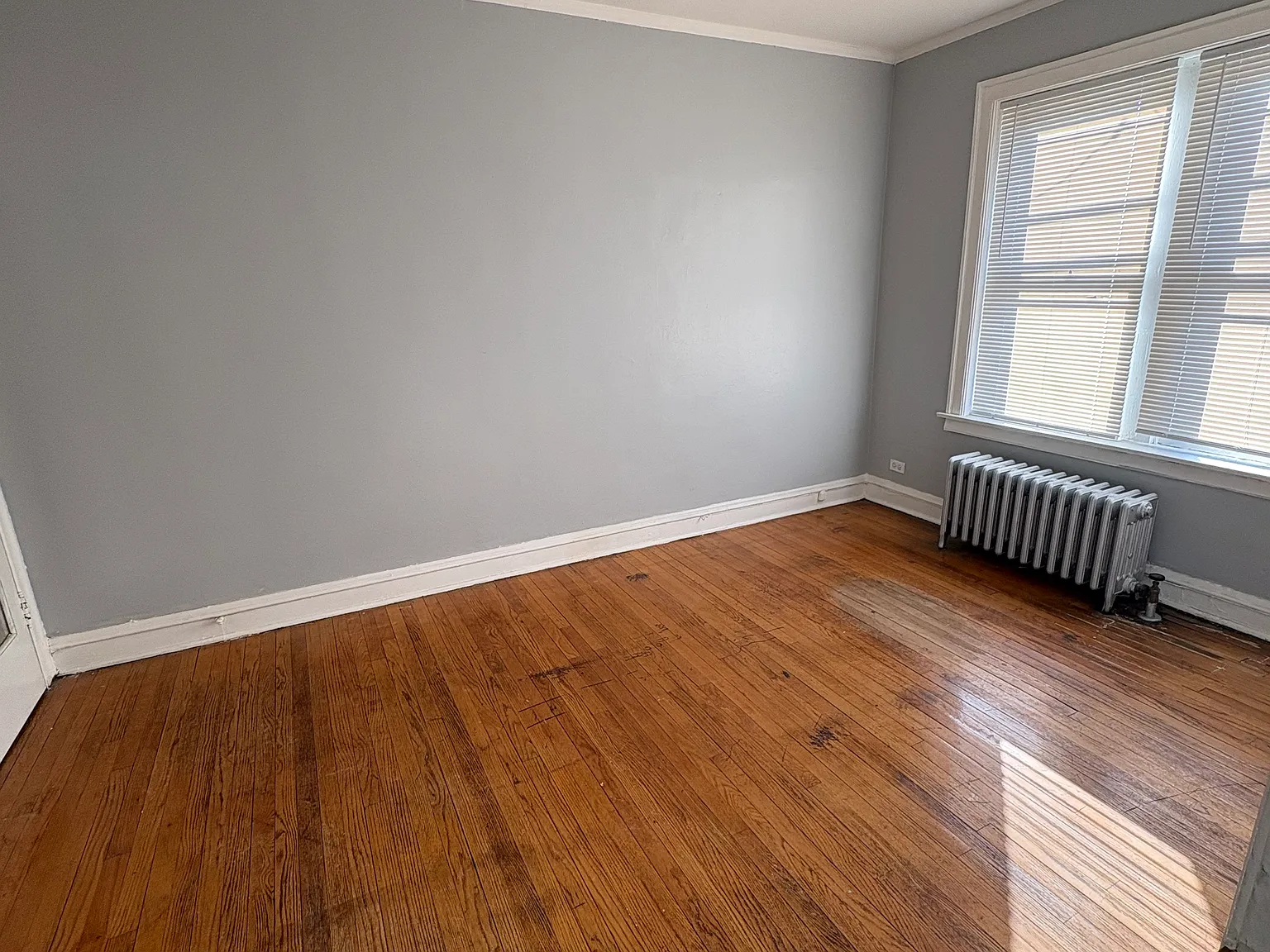 8118 S Drexel Ave — Photo 1