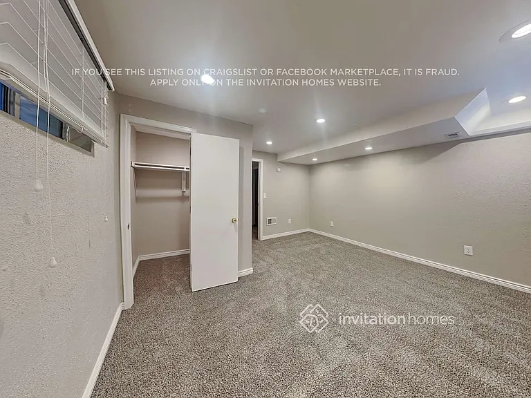 12053 Ivanhoe Cir — Photo 11
