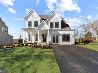 2913 Blue Skies Ln, Upper Marlboro, MD 20774