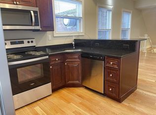 124 College Ave #1, Somerville, MA 02144