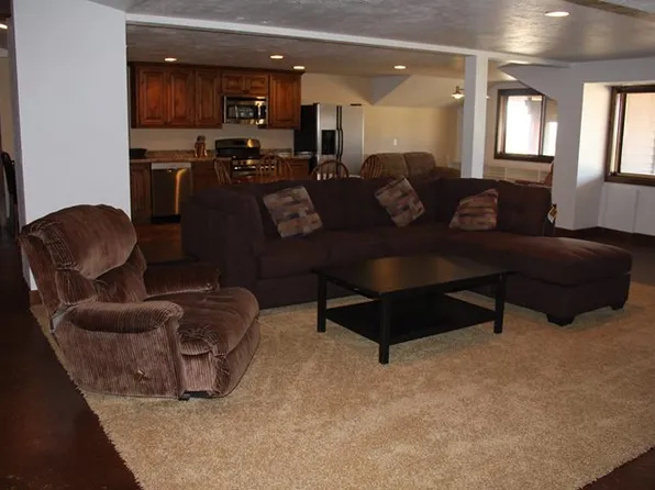 (undisclosed Address), Park City, UT 84098