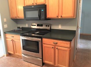 7874 Garland Ln N, Maple Grove, MN 55311