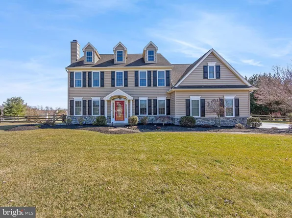 20 Southwind Dr, Honey Brook, PA 19344