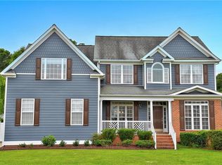 1228 Cherrytree Ln, Chesapeake, VA 23320