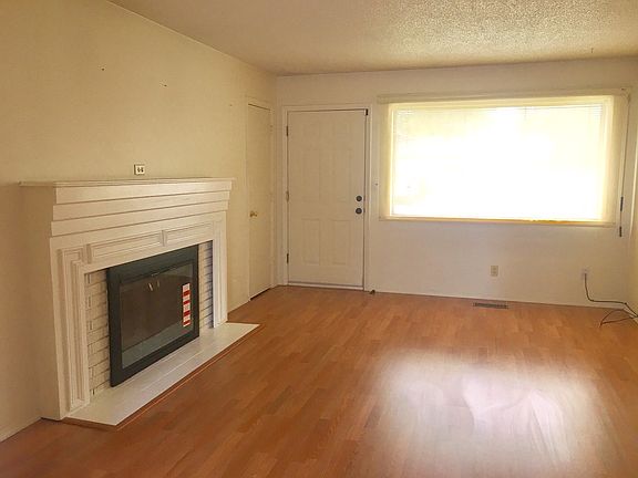 3rd image of 1805 Bergeron Ct