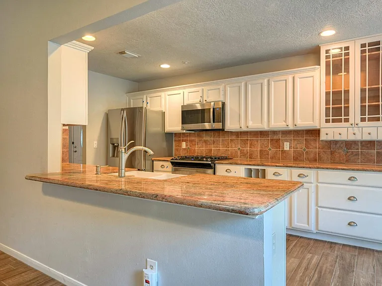 15 White Bark Pl — Photo 7