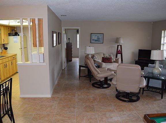 5th image of 65 Woodfield Dr