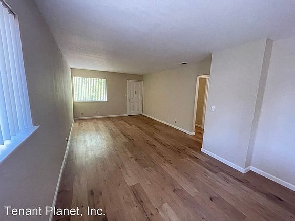 2nd image of 1818-22 Luby Dr #1820