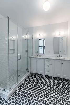 Rented by Thor Equities | media 28