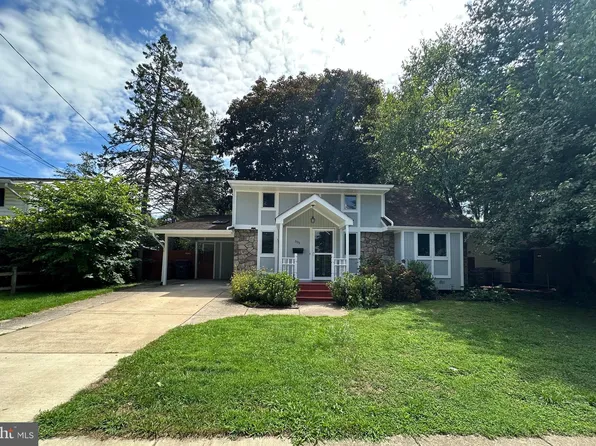 305 Bradley Ave, Rockville, MD 20851