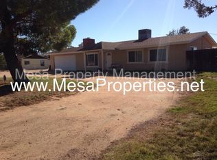 14371 Jicarilla Rd, Apple Valley, CA 92307