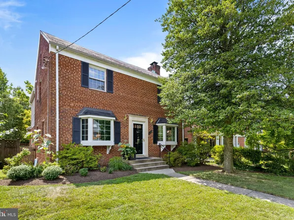 4328 Albemarle St NW, Washington, DC 20016