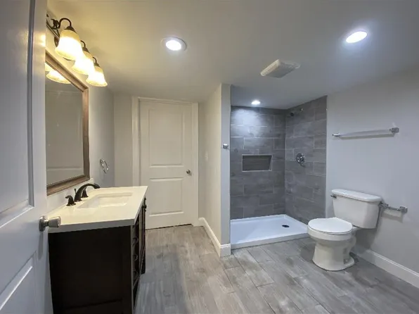 811 Price St, Scranton, PA 18519