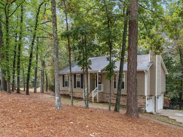 2301 Chandawood Dr, Pelham, AL 35124