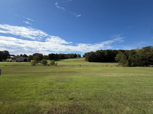12 & 13 Fairway Dr, Benton, KY 42025