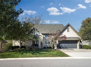 16960 Max Ct, Village Of Loch Lloyd, MO 64012