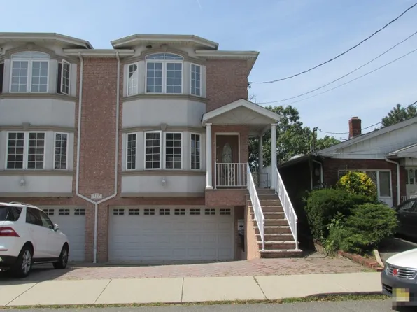 137B Morningside Ln APT B, Palisades Park, NJ 07650