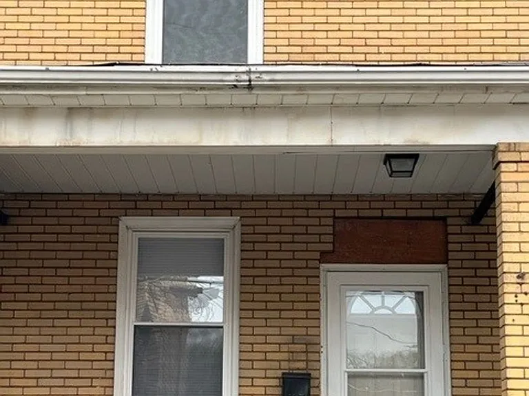 127-141 Jane St — Photo 6