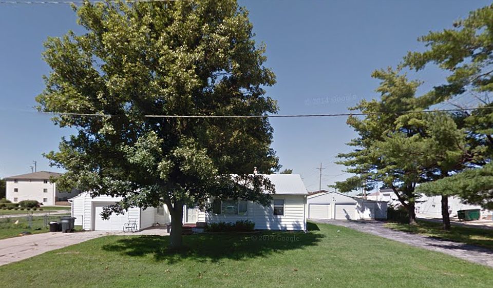 2nd image of 13518 Riggs St