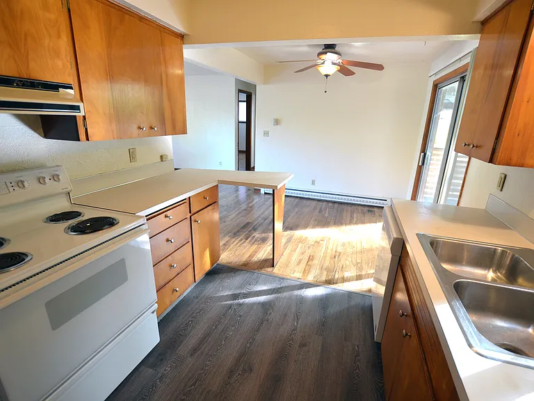 197 Harvard Ct SE #197 — Photo 3
