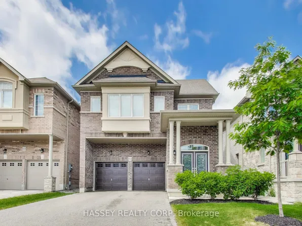 852 Elvidge Trl, Newmarket, ON L3X 0J7