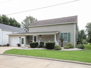 108 N 2nd St, Breese, IL 62230