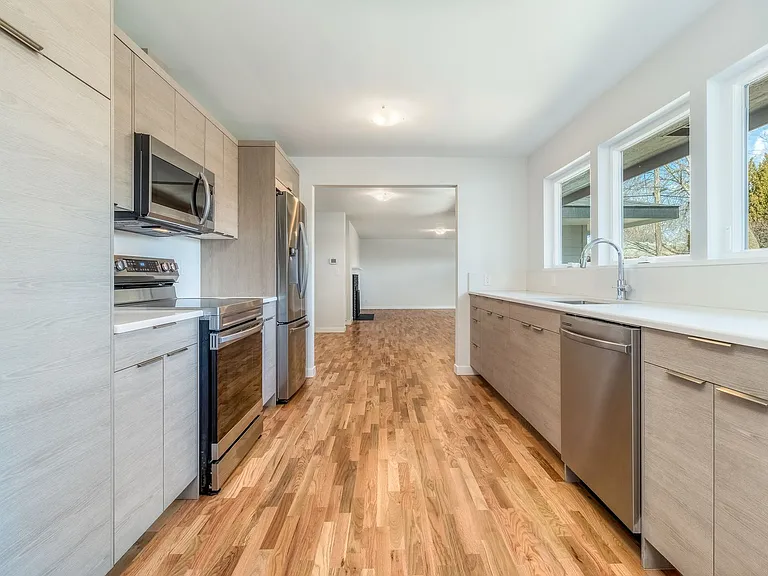 1830 Echo Pl — Photo 5