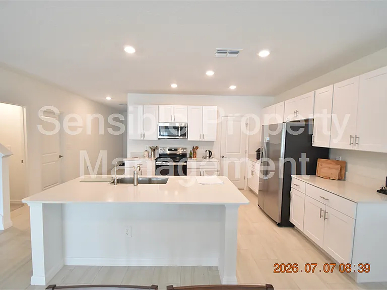 10056 Blazing Saddles Dr — Photo 30