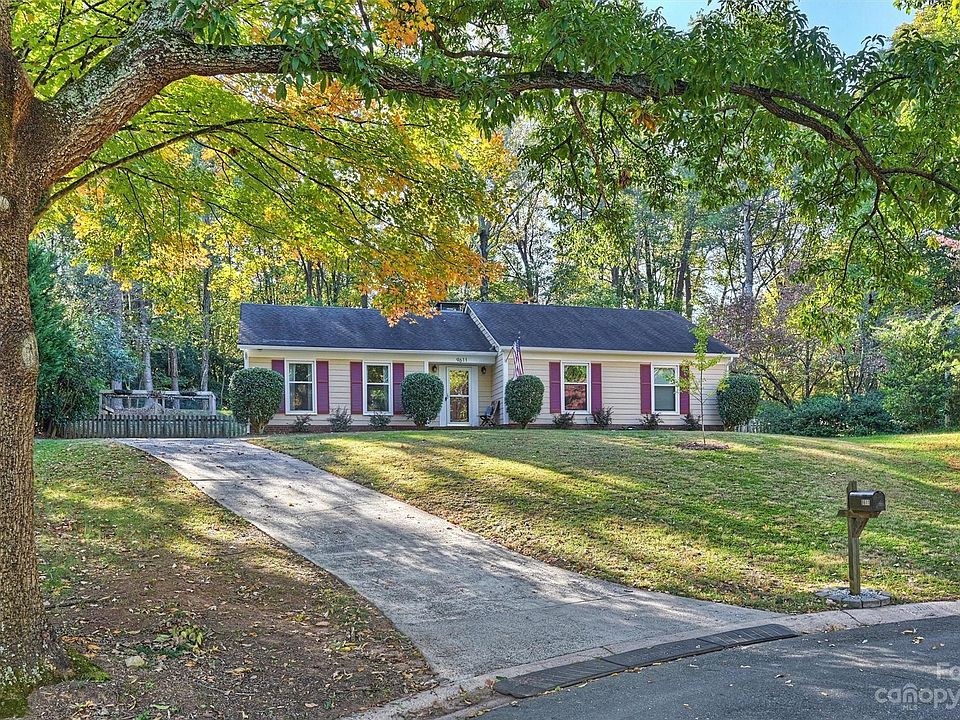 1st image of 9611 Lone Oak Ct