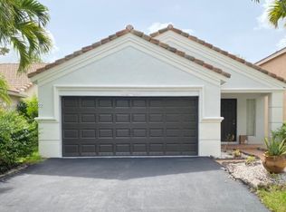 1510 Sunset Way, Weston, FL 33327