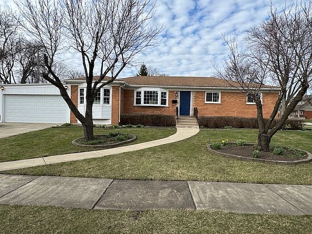 1st image of 22 Audrey Ln