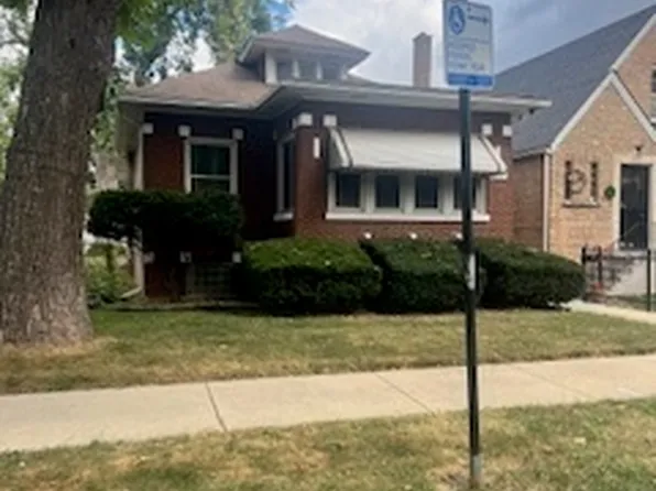 (undisclosed Address), Chicago, IL 60620