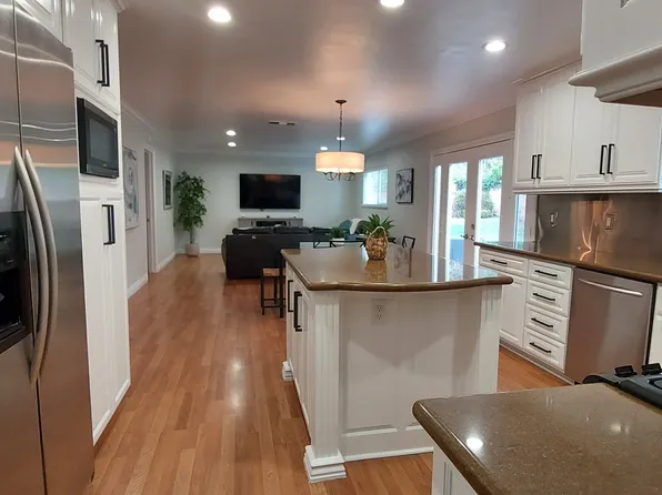 91 Magellan St, Thousand Oaks, CA 91360