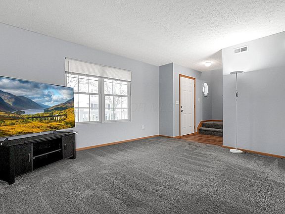 5th image of 2669 Patrick Henry Ave