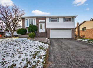 19 Debra Cres, Barrie, ON L4N3T2