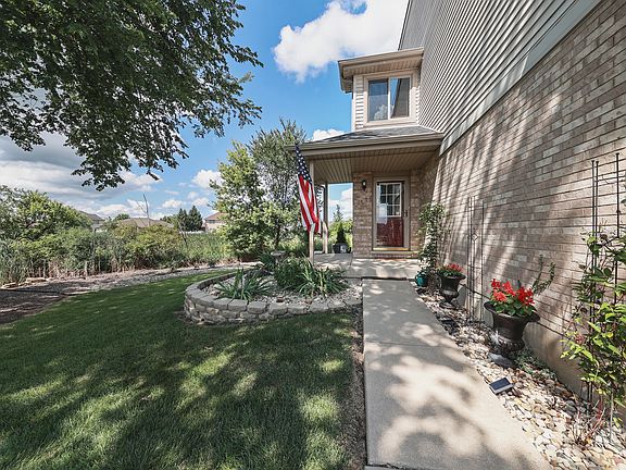 4th image of 26358 S Evergreen Ln
