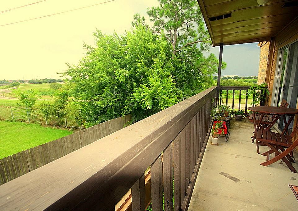 1st image of 10555 Turtlewood Ct Unit 803